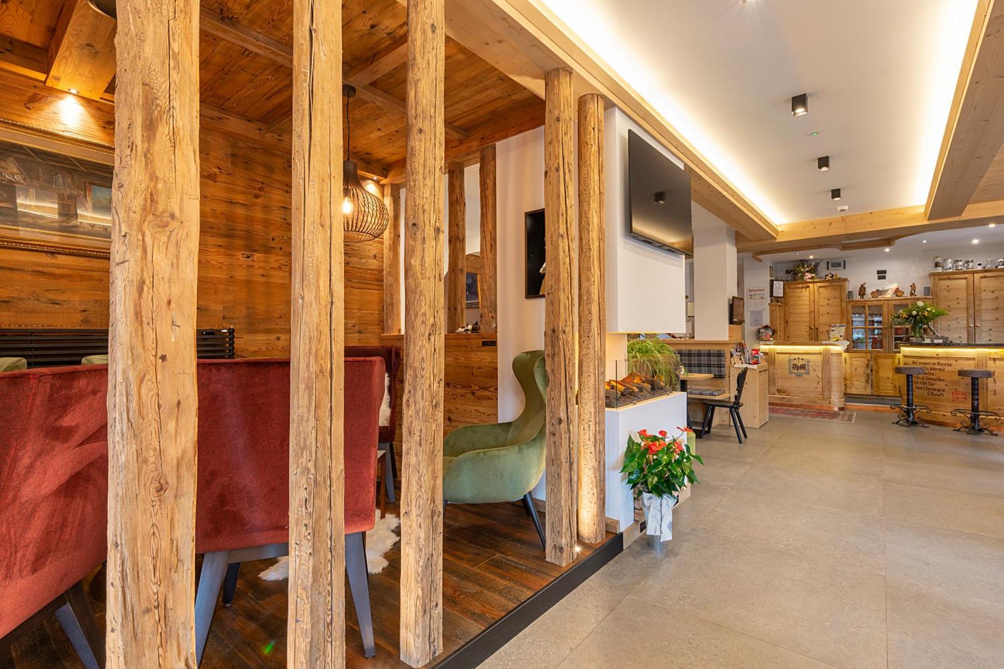 Monza Dolomites Hotel Moena Ngoại thất bức ảnh