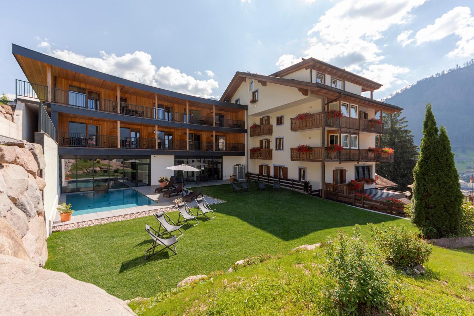 Monza Dolomites Hotel Moena Ngoại thất bức ảnh