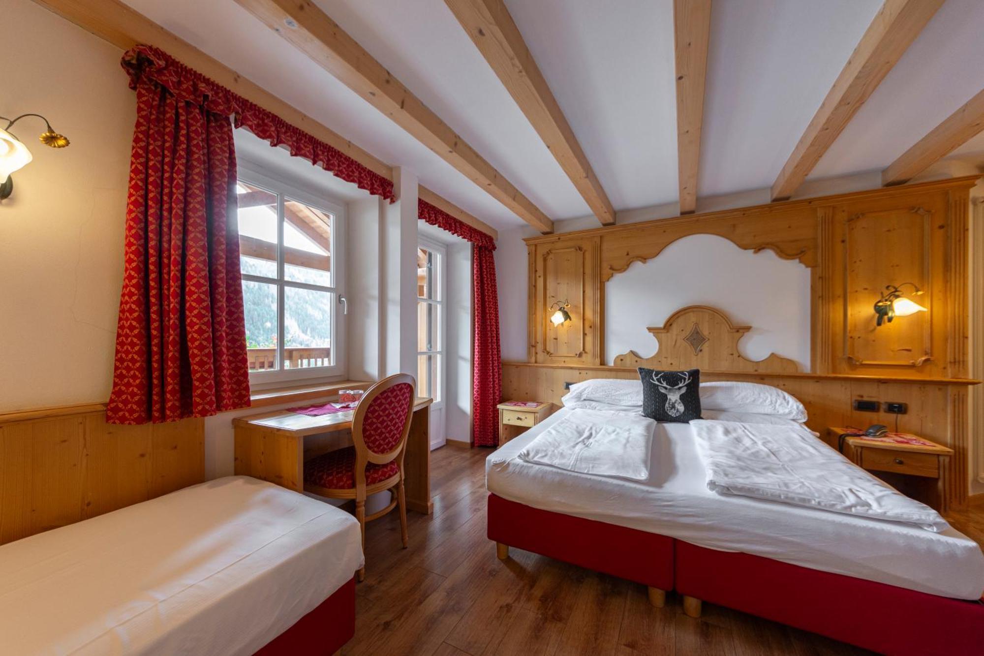 Monza Dolomites Hotel Moena Ngoại thất bức ảnh
